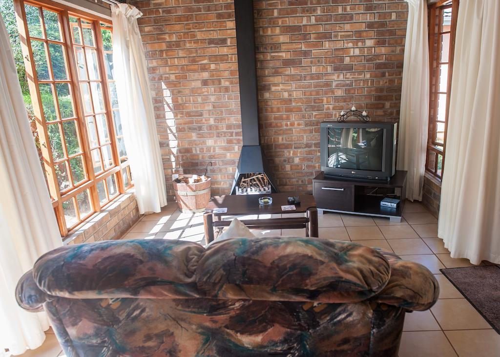Cheerio Trout Fishing & Holiday Resort Tzaneen Chambre photo